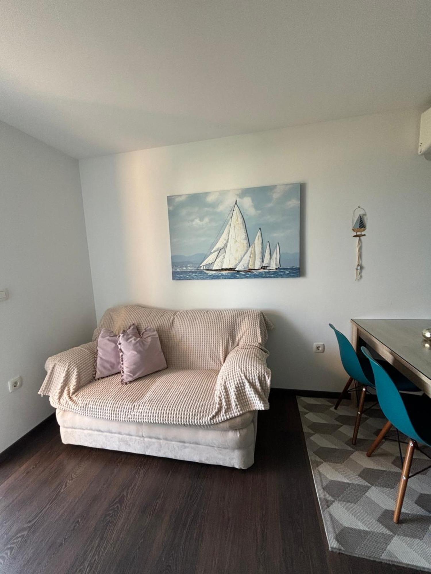 פודסטראנה Apartments One Palm מראה חיצוני תמונה